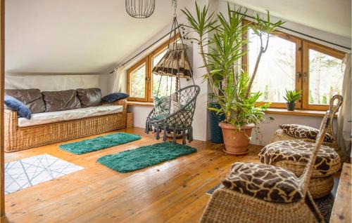 Gietrzwald House | Beautiful Home In Lupstych With Sauna