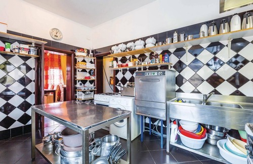 Metajna House | Beautiful home in Metajna with WiFi