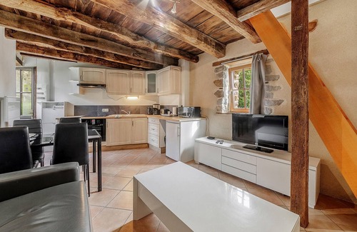 Mont-Dol House | Beautiful home in Mont-Dol with WiFi