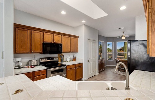 Surprise House | BEAUTIFUL HOME IN THE GRAND WITH POOL HEATED POOL AND GOLF COURSE VIEWS!