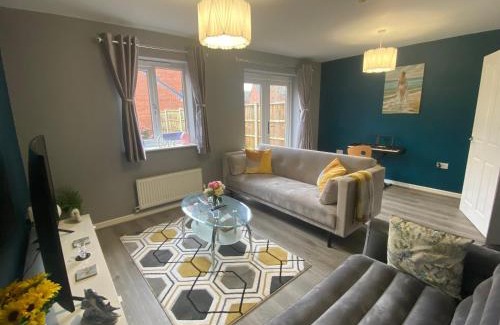 Wolverhampton House | Beautiful Home in Wolverhampton!