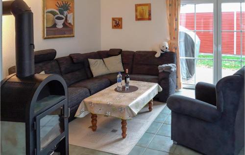 Dorumer Neufeld House | Beautiful Home In Wurster Nordseeküste