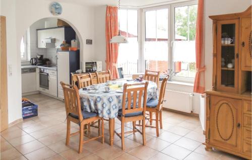 Dorumer Neufeld House | Beautiful Home In Wurster Nordseeküste