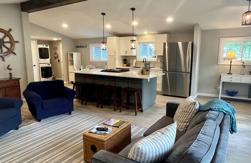 Clear Lake House | Beautiful home on Clear Lake, just minutes from downtown and Surf District!