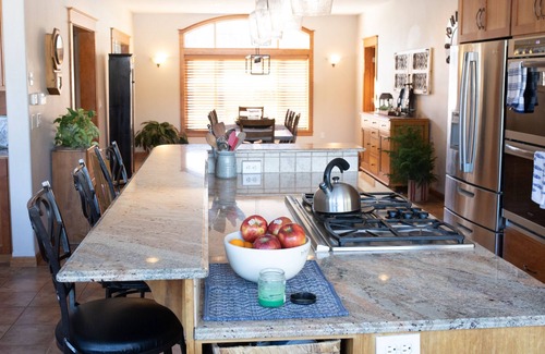 Colbert House | Beautiful home on the Little Spokane River