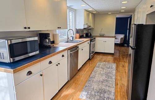 Downtown Anchorage House | Beautiful home with fireplace, washer/dryer, WiFi, & nearby activities