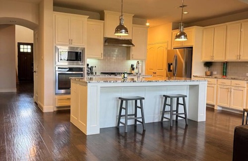 Prosper House | Beautiful Home with Media Room