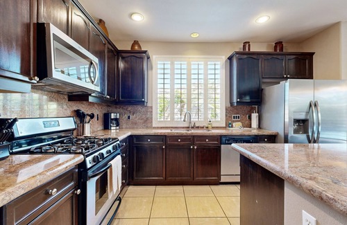 Indio House | Beautiful home with private pool, pool spa & outdoor kitchen