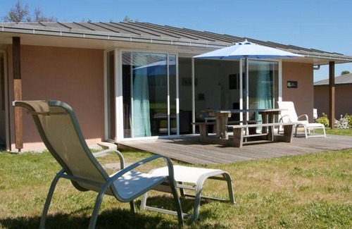 Guisseny Cottage | BEAUTIFUL HOUSE 100 METRES FROM THE BEACH WITH HEATED INDOOR POOL