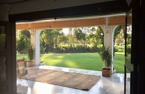 Estepona Villa | Beautiful house in Guadalmina Baja, overlooking the river and golf 800m from the beach