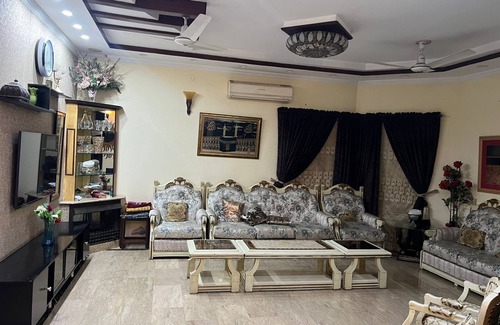 Lahore House | Beautiful Independent House Portion in DHA Lahore