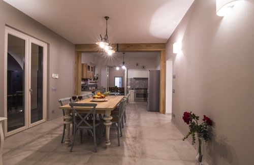 Porrena Villa | Beautiful independent villa with private swimming pool