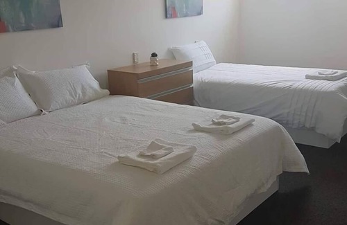 Ostend House | Beautiful Island Lifestyle