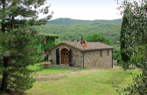 Greve in Chianti Villa | Beautiful villa for 4 people with WIFI, pets allowed and panoramic view