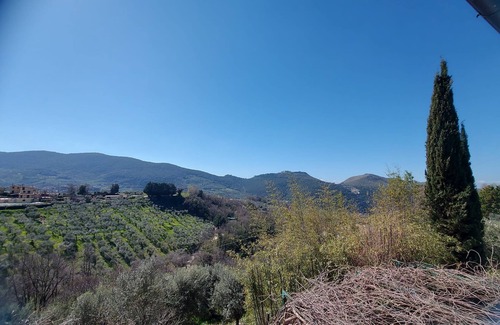 Castelnuovo di Farfa Villa | Beautiful spacious and beautifully furnished vacation home with idyllic pool