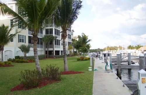 Islamorada Condo | Beautiful 'Keysey' Condo in Bay Harbour Gated Community 26-0169