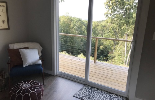 Stewart House | Beautiful KY Lake View + Nature, Family friendly, Hot Tub