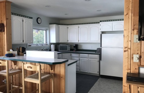 Coeur d'Alene House | Beautiful Lake Coeur d' Alene Waterfront in Driftwood Bay