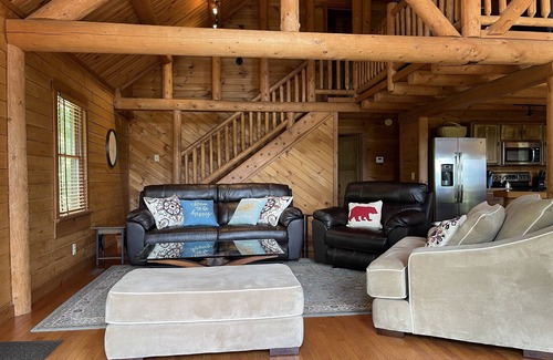 Lake Lure Cabin | π Beautiful Lake Lure Log Cabin Home Amazing Mountain Views Fun Game Room π