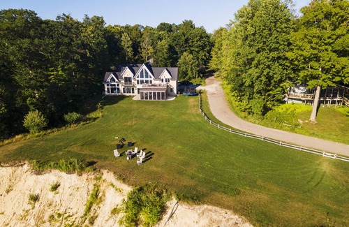 Glenn Haven Shores House | Beautiful Lakefront Home with Private Association Beach Access