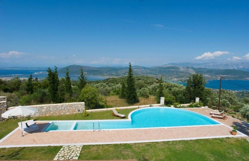 Spanokhorion Villa | Beautiful Lefkada Villa | 2 Bedrooms | Villa Melia | Stunning Sea Views