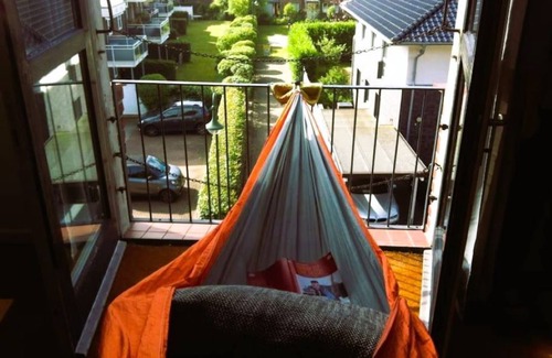 Schenefeld Apartment | Beautiful loft above the rooftops