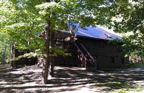 Cairo Cabin | Beautiful log cabin home 9-13