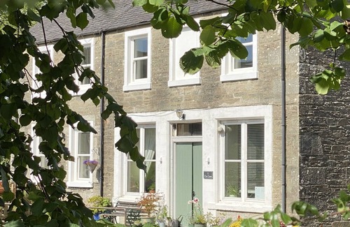 Kilmartin Apartment | Beautiful Luxury Spacious Victorian Flat in Kilmartin - High Spec & Dog Friendly