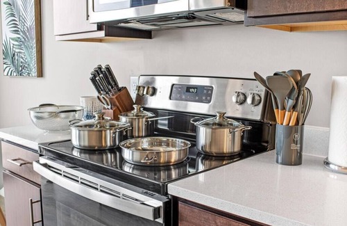 Union Park Apartment | Beautiful modern junior 1 bed - Twin Cities Love