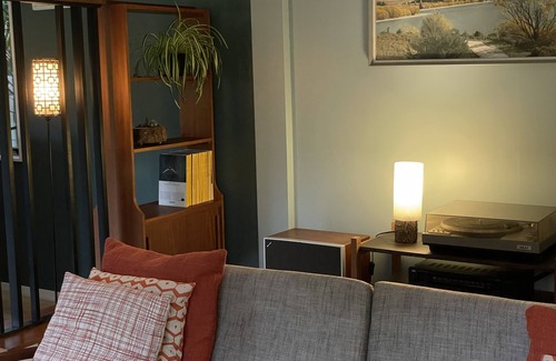 Matakana Cottage | Beautiful native bush retreat