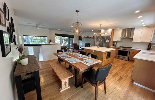 Nelson House | Beautiful Nelson Home with Backyard Sauna