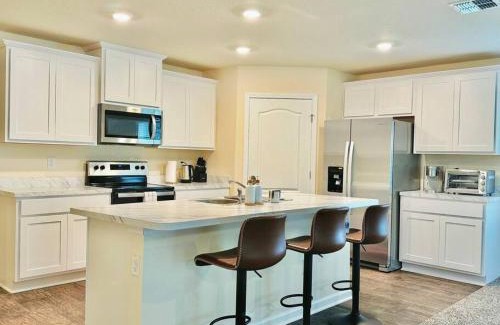 Palm Coast House | Beautiful New 4-BR Home 8 Miles to Flagler Beach