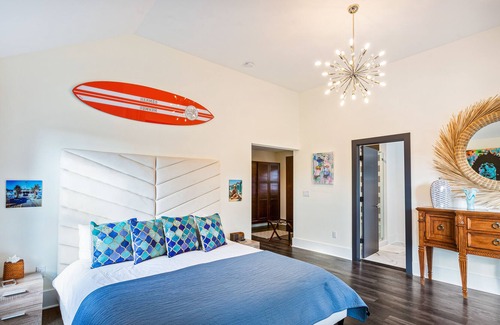 Point Pleasant Beach House | Beautiful "new construction" Beach House just one mile to popular beaches.