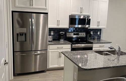 Naples House | Beautiful newly furnished Villa in a resort community with tons of amenities