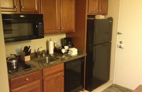 Palm Desert Villa | Beautiful One Bedroom Standard Villa Available 4/19-22/2024 for Coachella week 2