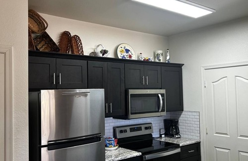 Foothills Condo | Beautiful One Bedroom Condominium at San Simeon