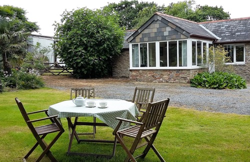 Ivybridge House | Beautiful one bedroom cottage, 5 miles coast, 3 miles dartmoor