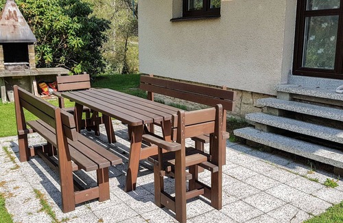 Desna House | Beautiful private villa for 8 people with WIFI, TV, terrace, pets allowed and panoramic view