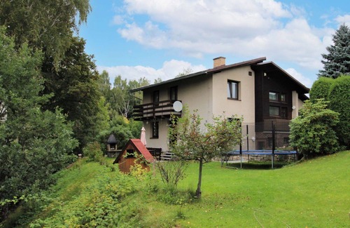 Desna House | Beautiful private villa for 8 people with WIFI, TV, terrace, pets allowed and panoramic view