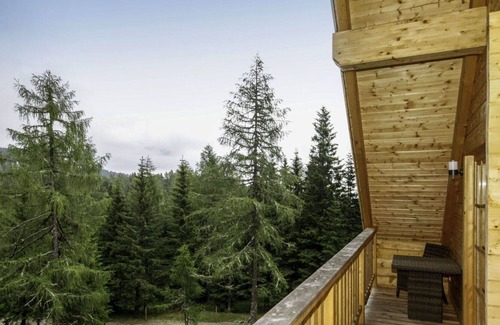 Albeck House | Beautiful private villa for 8 guests with WIFI, TV, balcony, panoramic view and parking