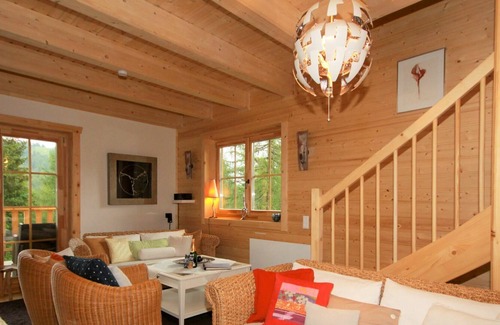 Albeck House | Beautiful private villa for 8 guests with WIFI, TV, balcony, panoramic view and parking