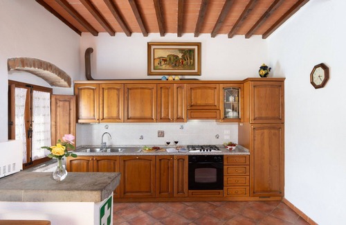 Borgo San Lorenzo Villa | Beautiful private villa for 11 people with A/C, private pool, WIFI, TV and panoramic view