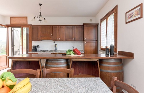 Castel del Piano House | Beautiful private villa with private pool, WIFI, TV, patio, pets allowed and panoramic view
