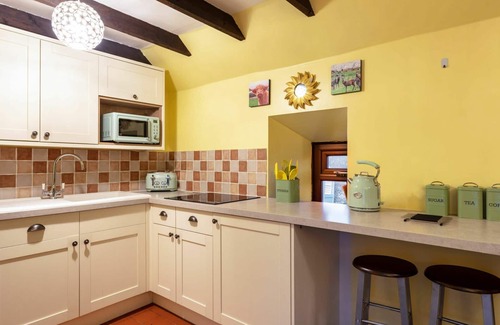 Aberchirder House | Beautiful private villa for 2 people with WIFI and parking