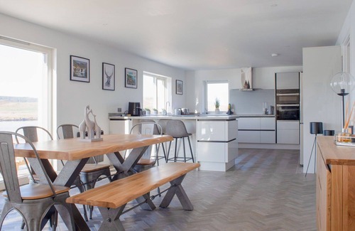Greshornish House | Beautiful private villa for 6 guests with WIFI and TV