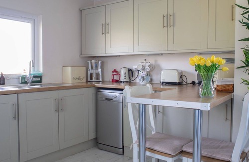 Beinn Orasaigh House | Beautiful private villa for 6 guests with WIFI, TV and parking