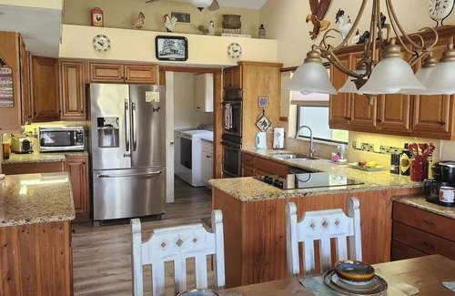 Englewood House | Beautiful Private Home on 5 Acres in Wellington Acres Horse Community