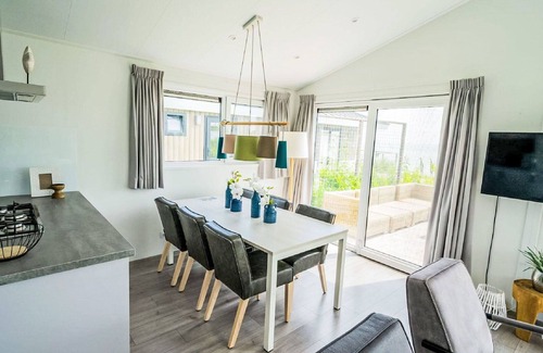 Bovenkarspel House | Beautiful private villa for 6 people with WIFI, TV and terrace