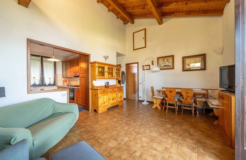 Brezzo di Bedero House | Beautiful private villa for 6 people with WIFI, TV, terrace and pets allowed