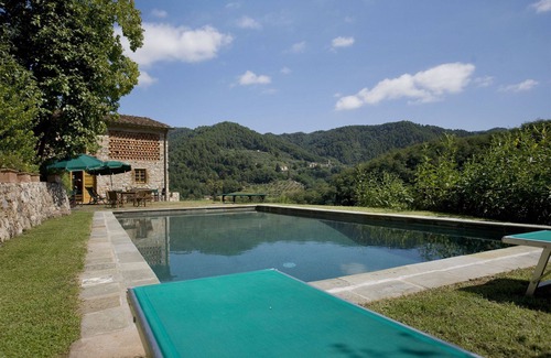 Pescaglia Villa | Beautiful private villa with WIFI, private pool, TV, patio and panoramic view, close to Lucca